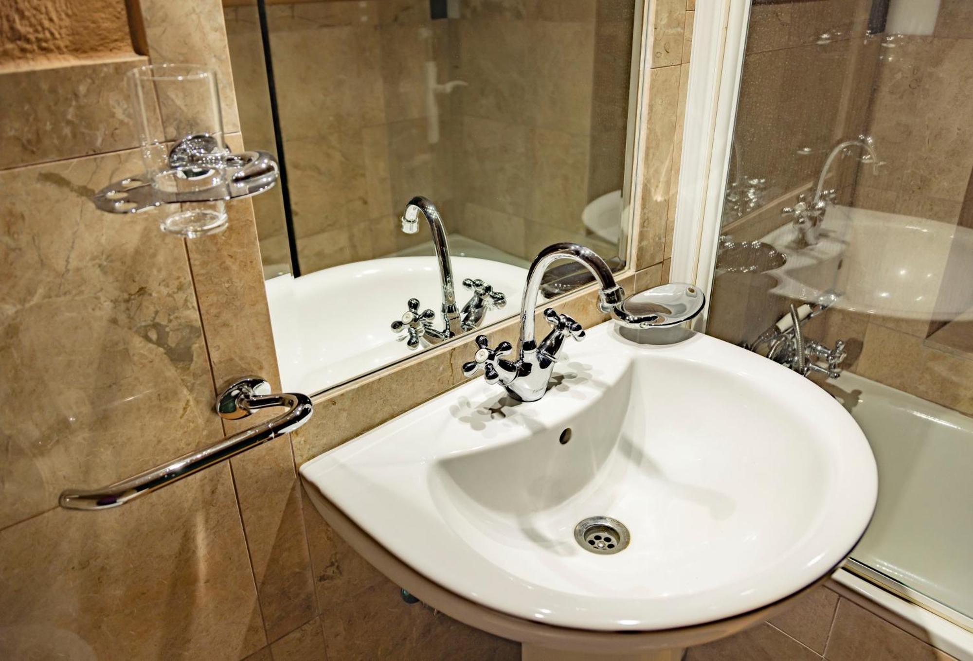 Hotel Cortijo Landete (Adults Only) Армилья Экстерьер фото